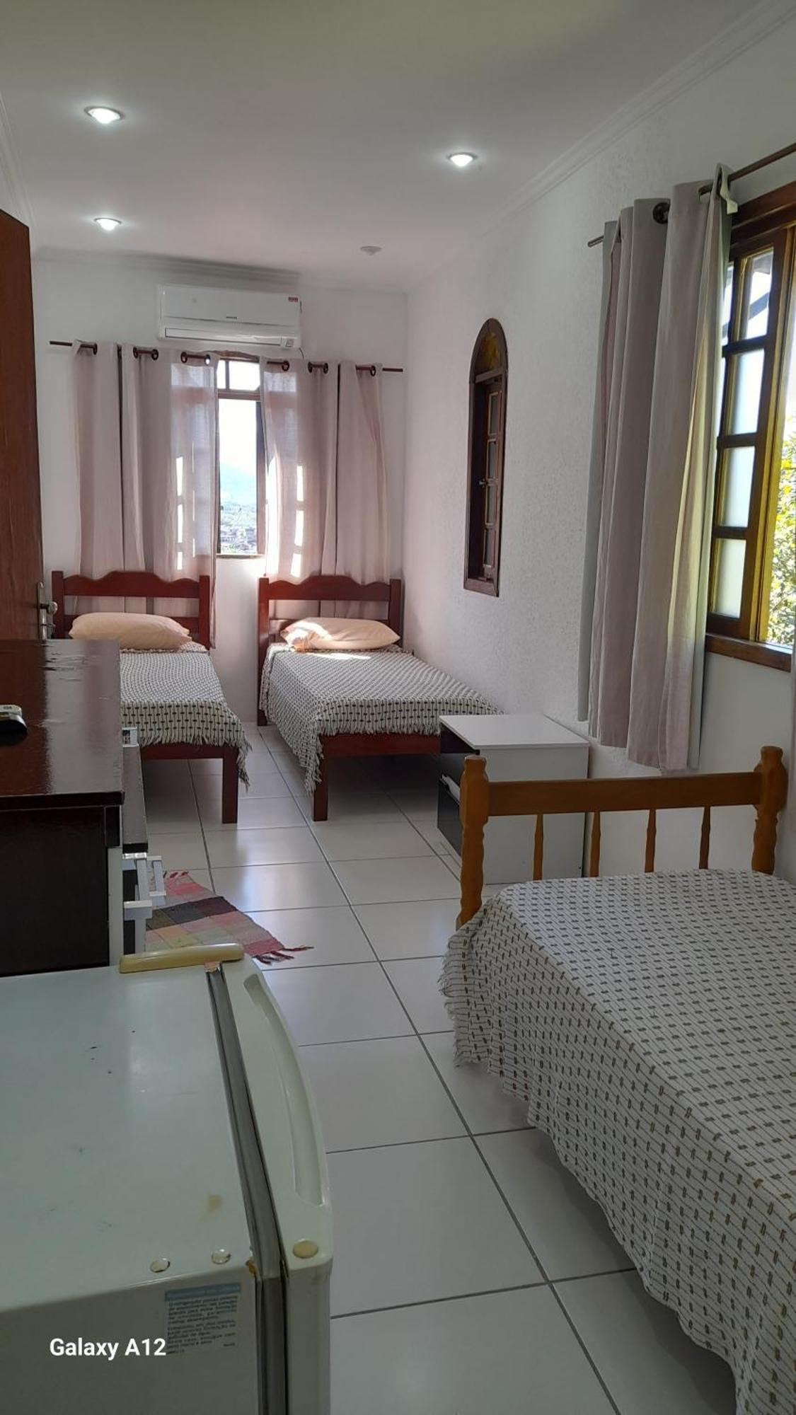 Hospedaria Casa De Maria Angra dos Reis Buitenkant foto